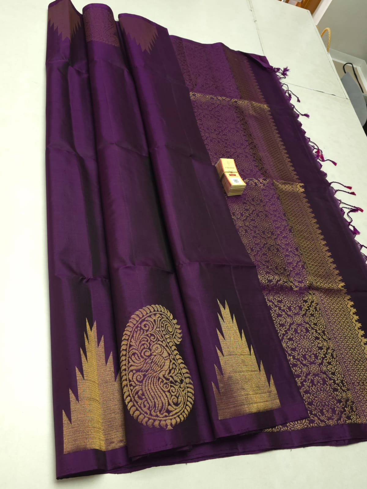 Pure handloom soft silk saree - 240 hooks trending - Image 6