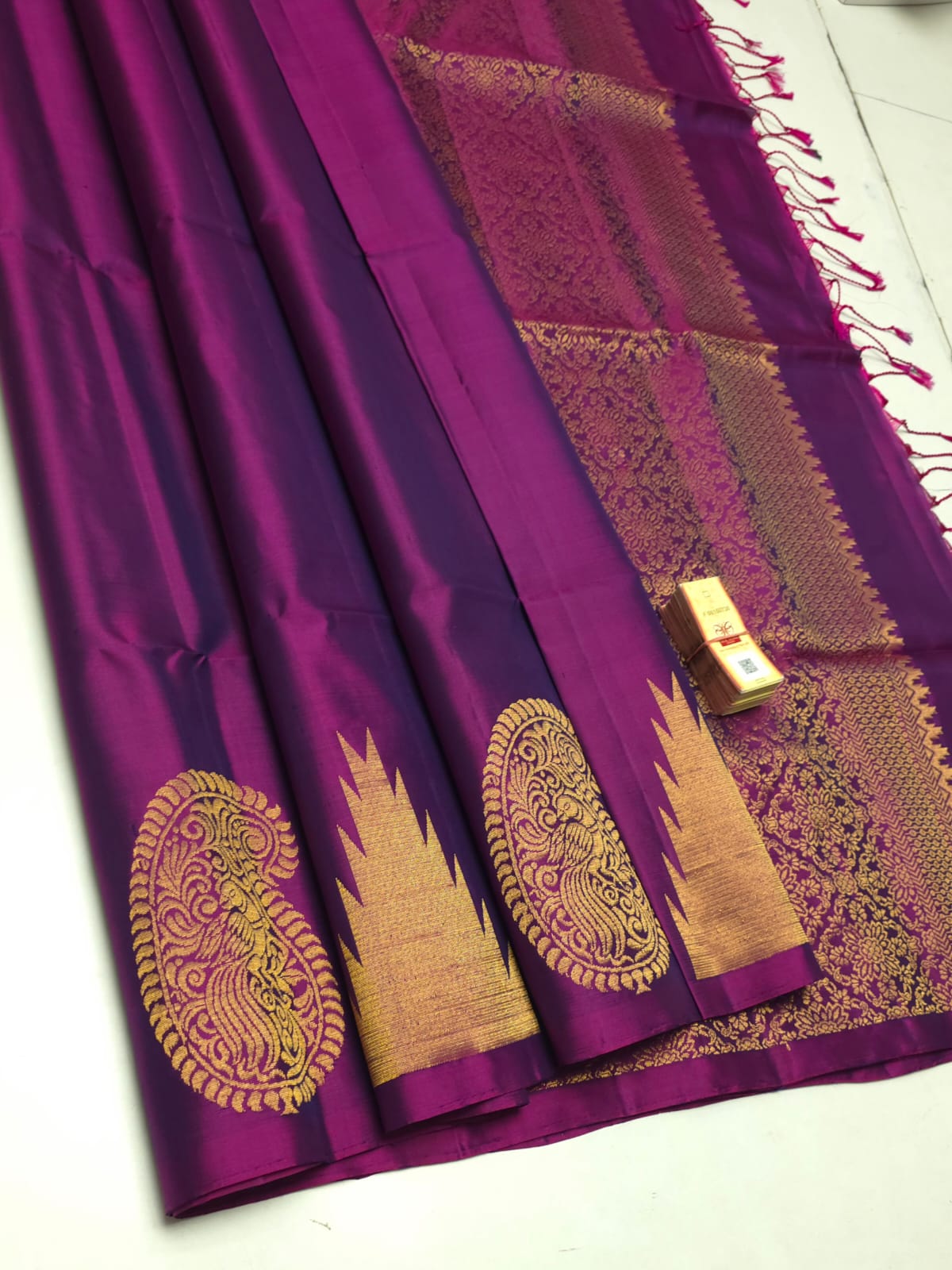 Pure handloom soft silk saree - 240 hooks trending - Image 3