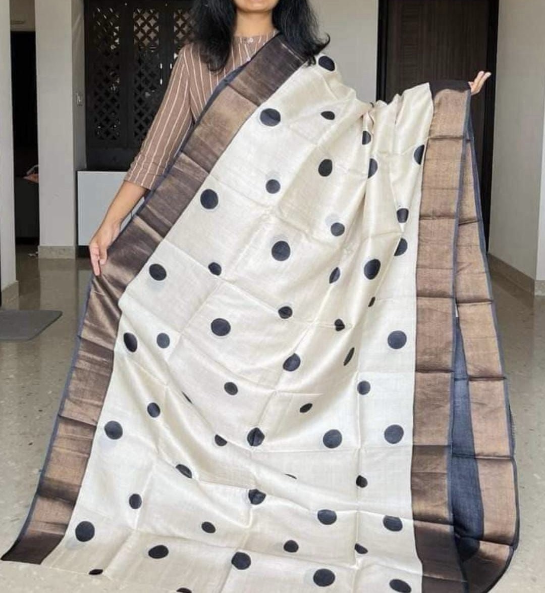 Semi Tussar - ST7705