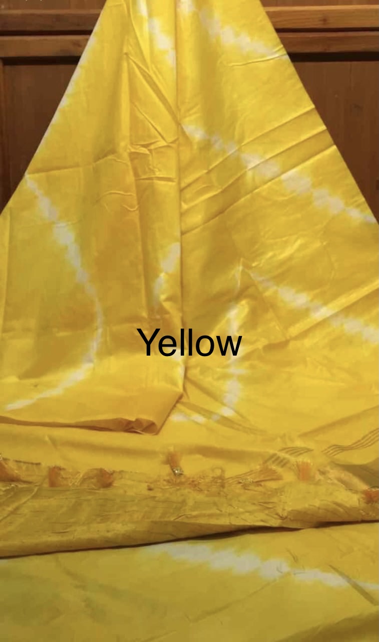 Raw silk with zari pallu