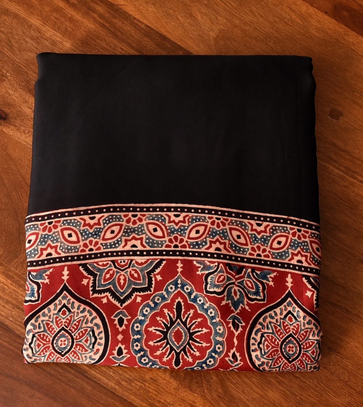 Ajrakh Crepe Silk Saree - Image 4